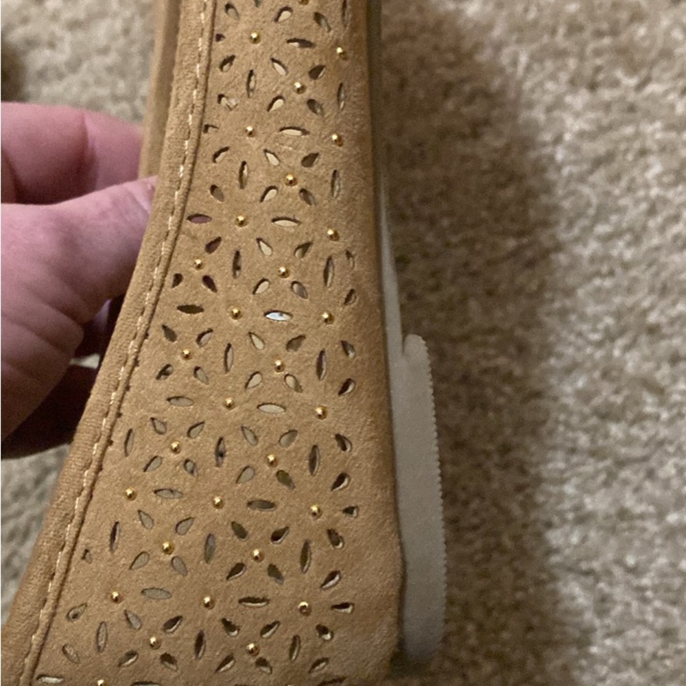 Seychelles Women's Brown Perforated Flats - Picture 4 of 6